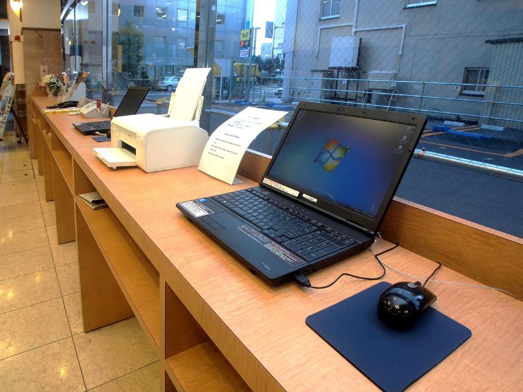 Toyoko Hokkaido Ekimae Ichijo Dori 3*